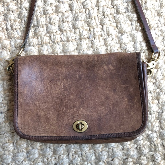 Coach Handbags - Vintage brown leather Coach crossbody bag